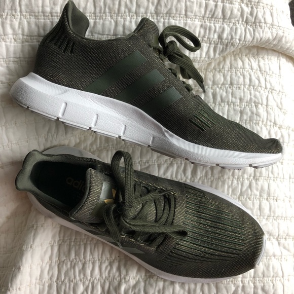 adidas swift run night cargo